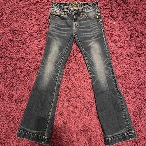 Girls rock&roll show jeans